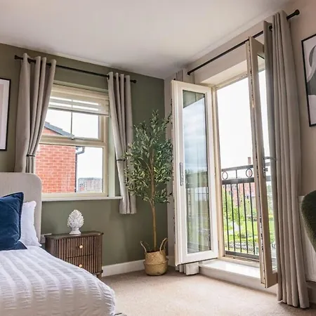 Holiday home Lockside Living *