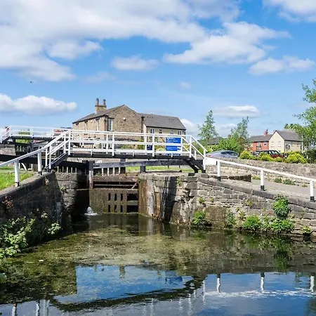 Lockside Living Holiday home Leeds (West Yorkshire)